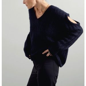 Zara Wool Cutout V-Neck Oversized Sweater Sz Medium NWT